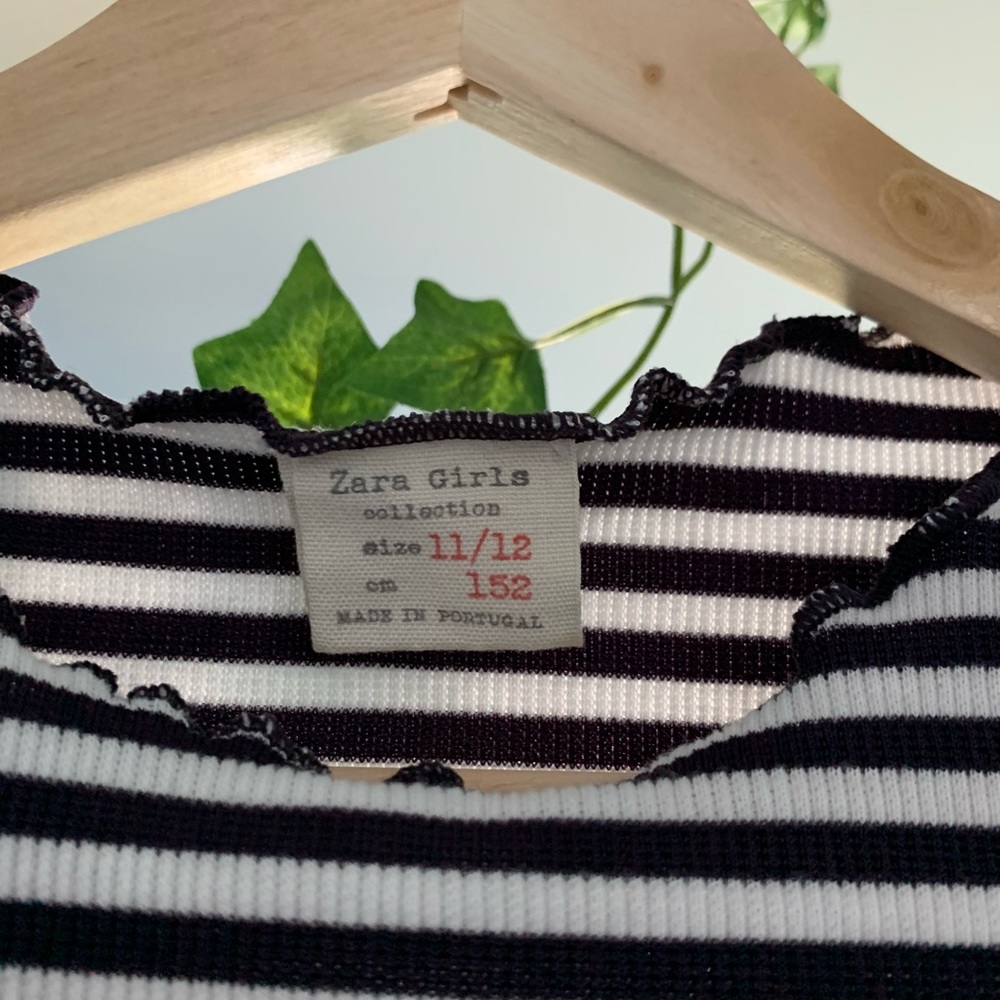 Navy and White Fitted Tee (Zara) - Picture 2 of 3